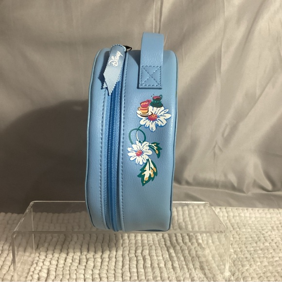 Vera Bradley Disney 100 Alice in Wonderland Round Zippered Cosmetic Case Bag NEW - Picture 4 of 11